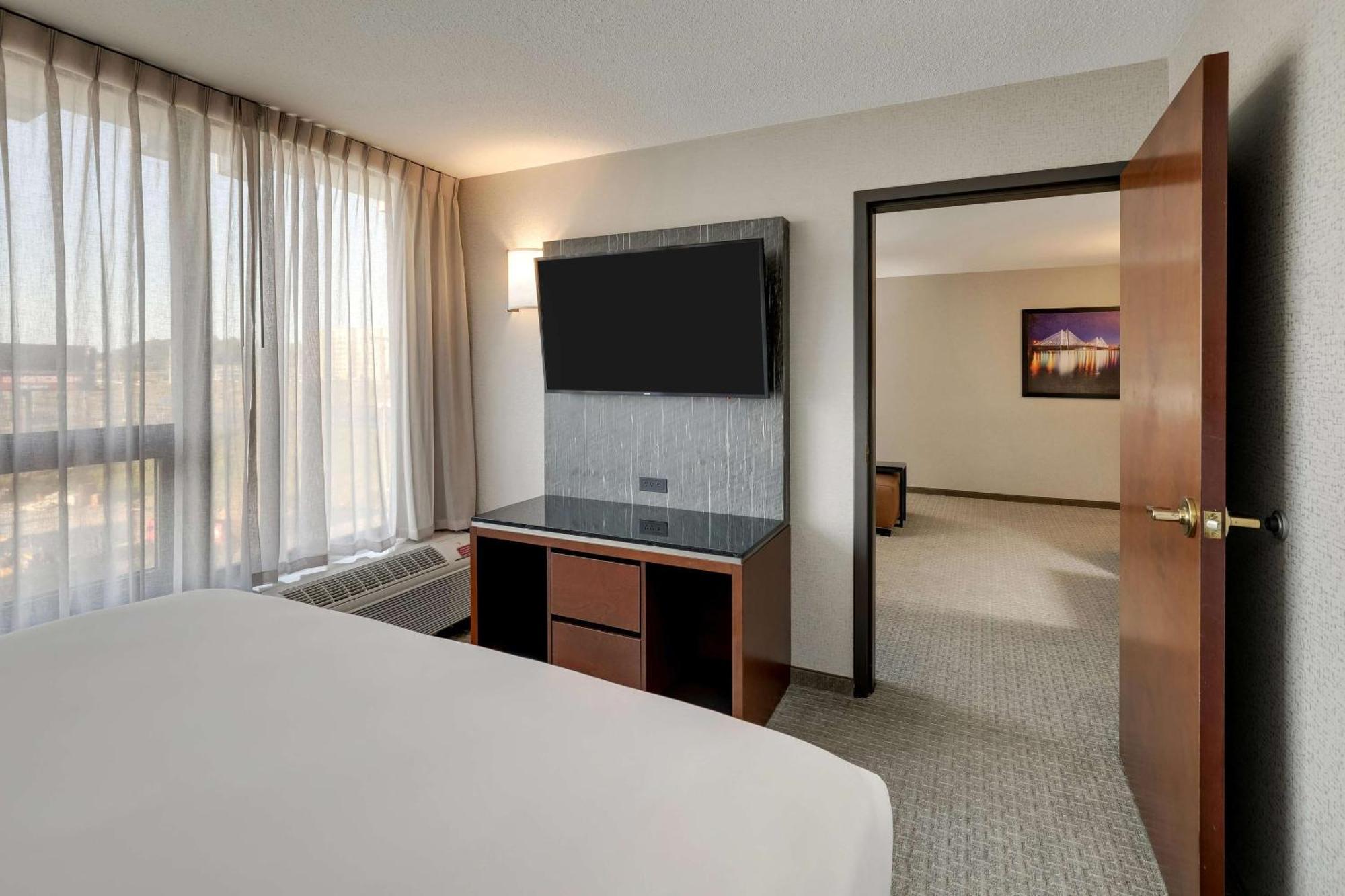 Drury Inn & Suites Cape Girardeau Buitenkant foto