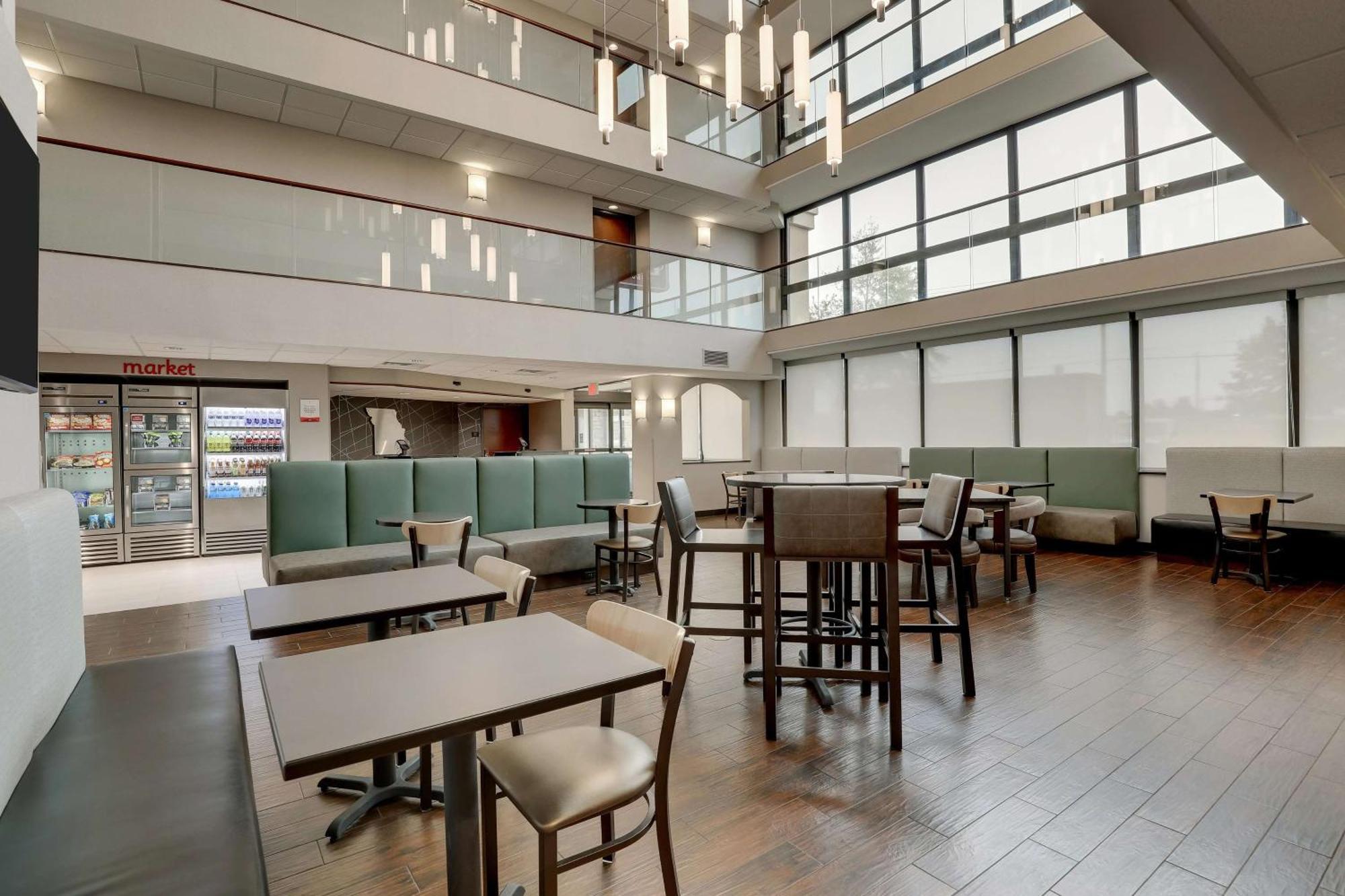 Drury Inn & Suites Cape Girardeau Buitenkant foto